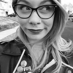 Meet your Posher, Chelsey